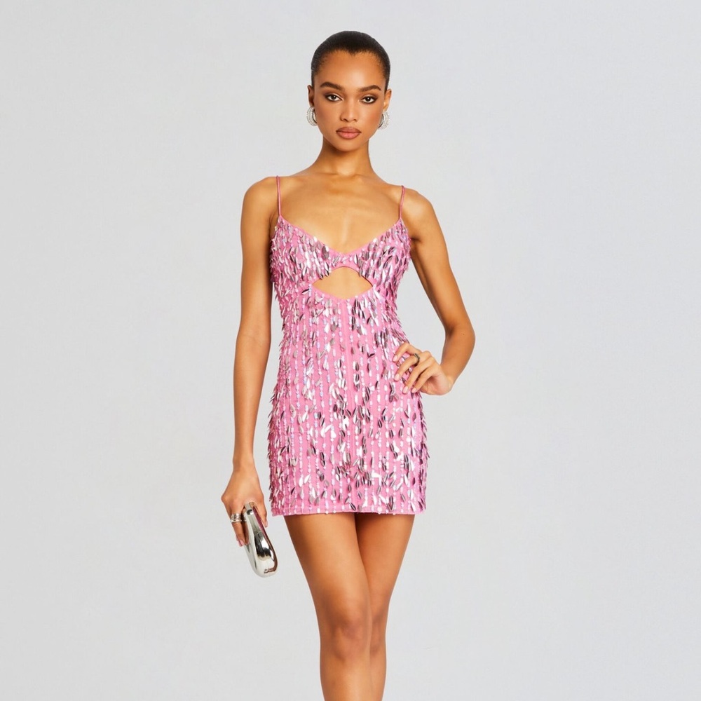 Annistyn Sequin Dress in Fondant Pink